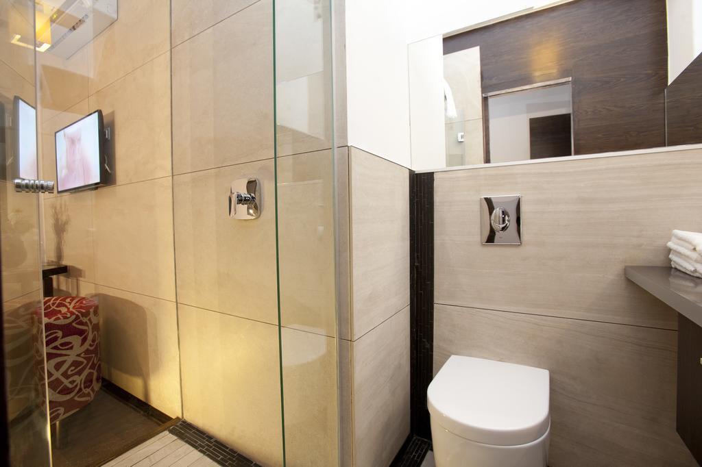 Parliament Penthouse Boutique B&B Budapest Phòng bức ảnh