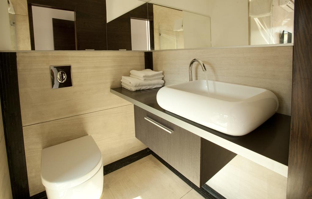 Parliament Penthouse Boutique B&B Budapest Phòng bức ảnh