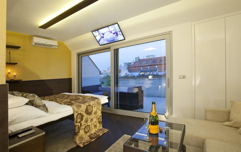 Parliament Penthouse Boutique B&B Budapest Phòng bức ảnh